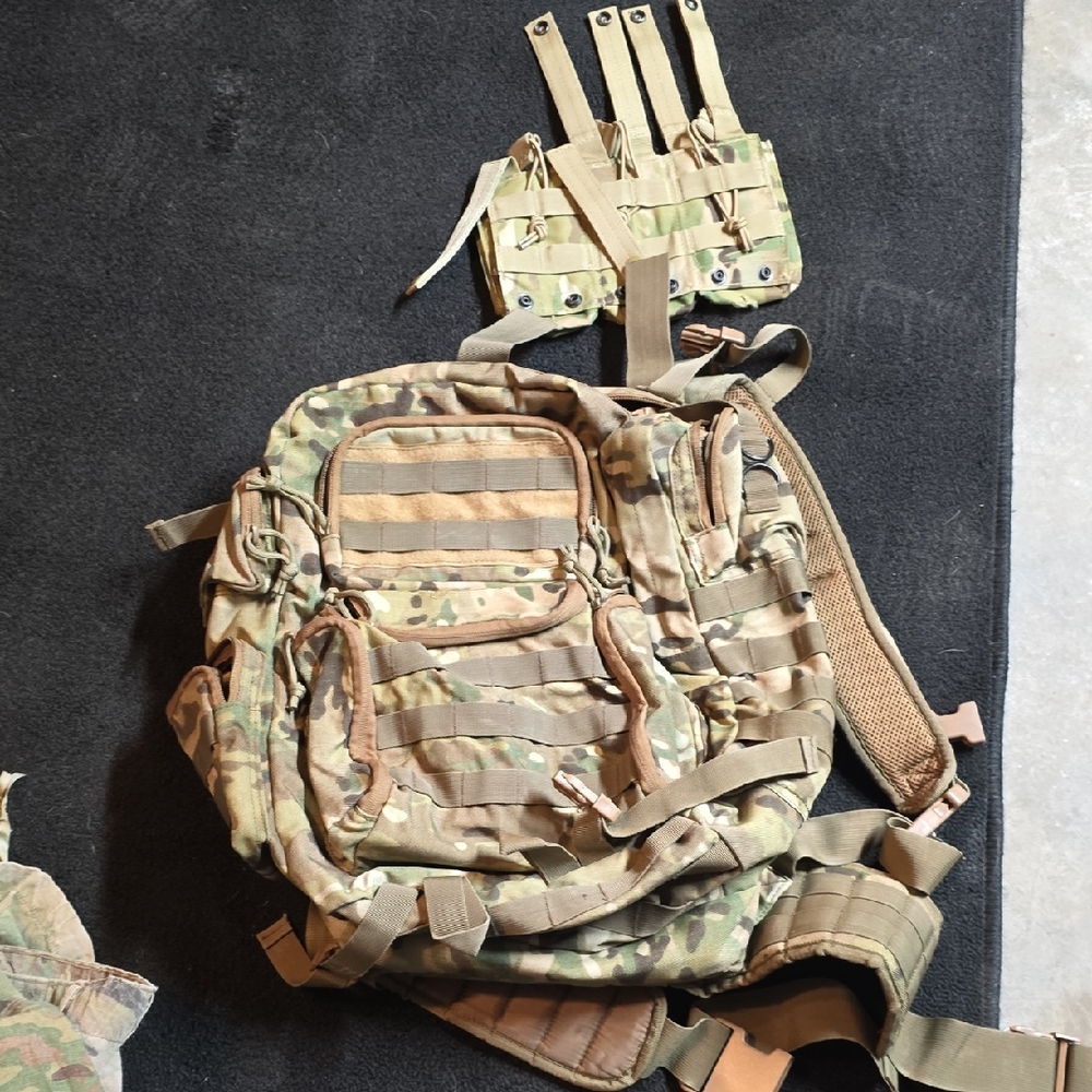 Woodland Camo Tactical Backpack and Pouch